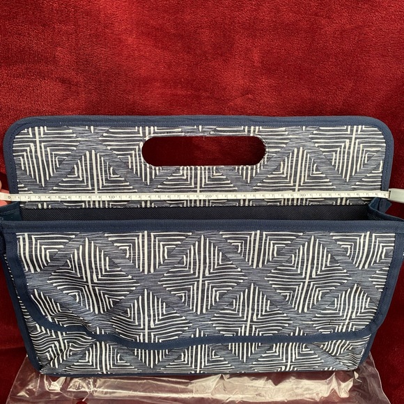 Thirty-One Navy and White Geometric Tote - Picture 8 of 8